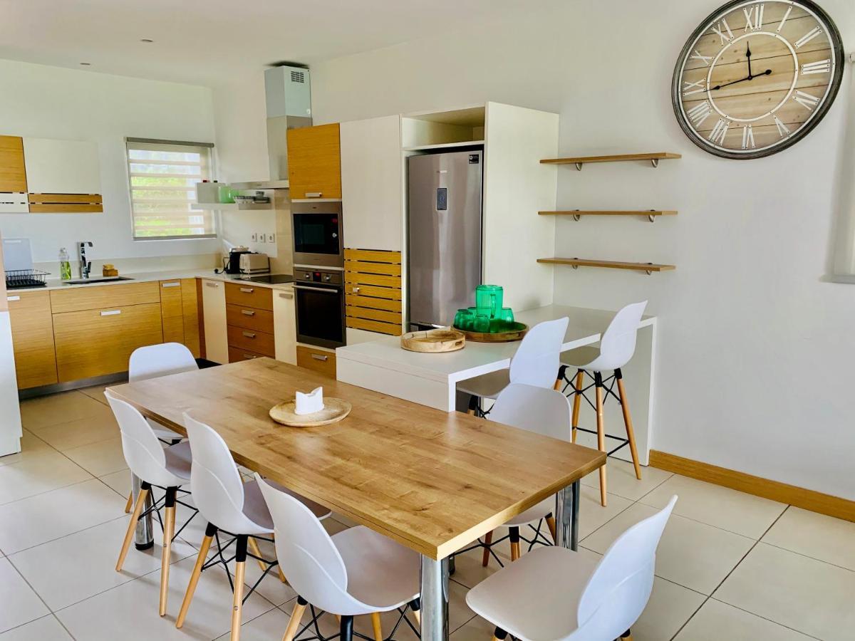 Apartament Latitude Luxury Duplex Rivière Noire Zewnętrze zdjęcie